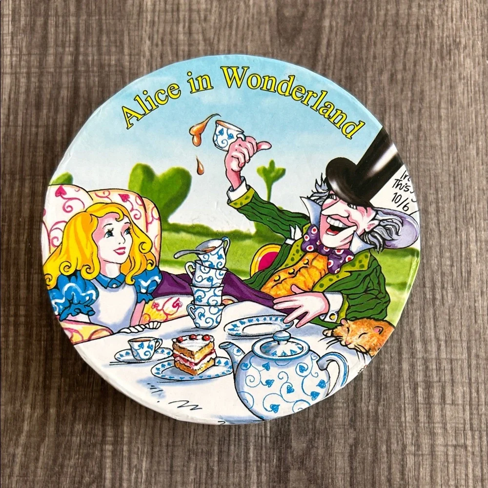 Alice in Wonderland Themed Coasters Set (3) Paul Cardew Design 2010 Disney Gift‎